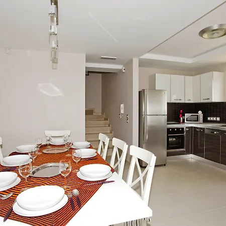 Apartment Antonoglou - *